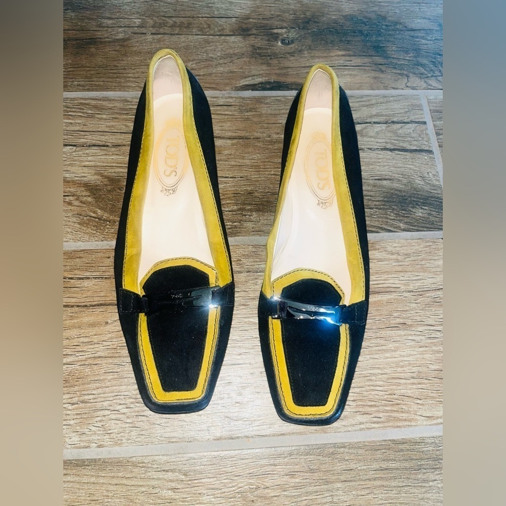 Tod’s Black and Yellow Women's Loafers - Picture 1 of 8